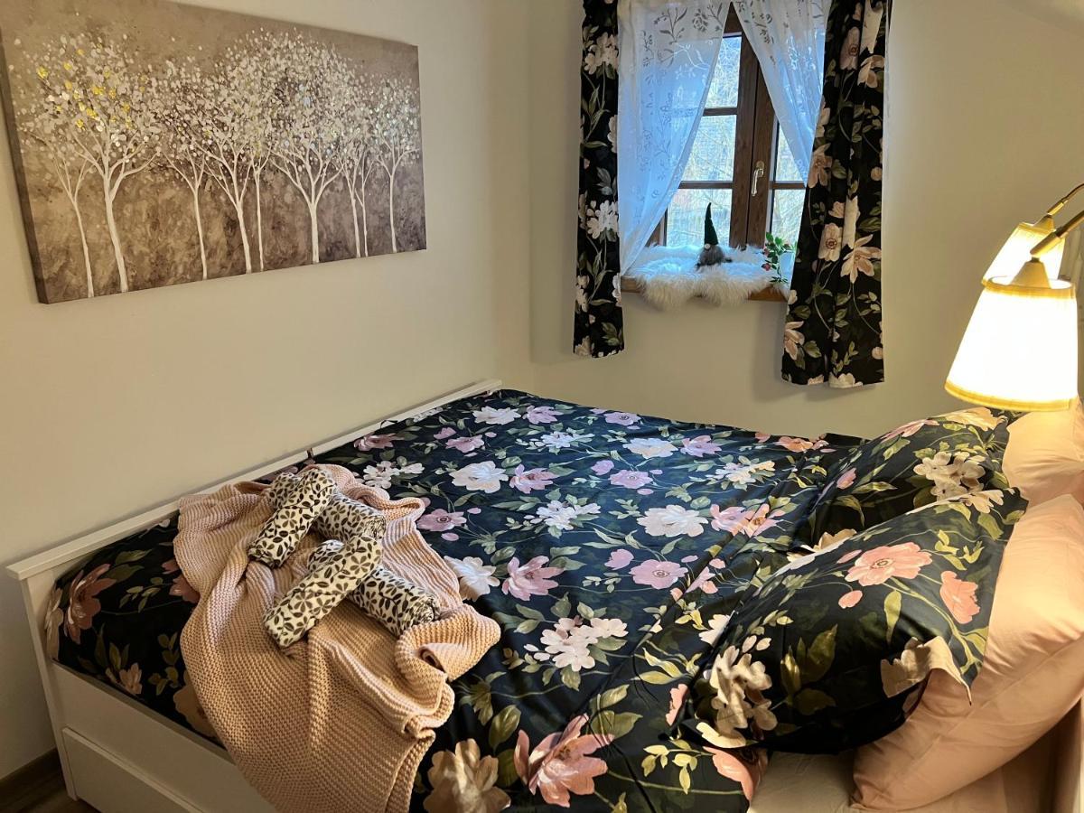 Villa Kuca Za Odmor Carolija Jastrebarsko Esterno foto